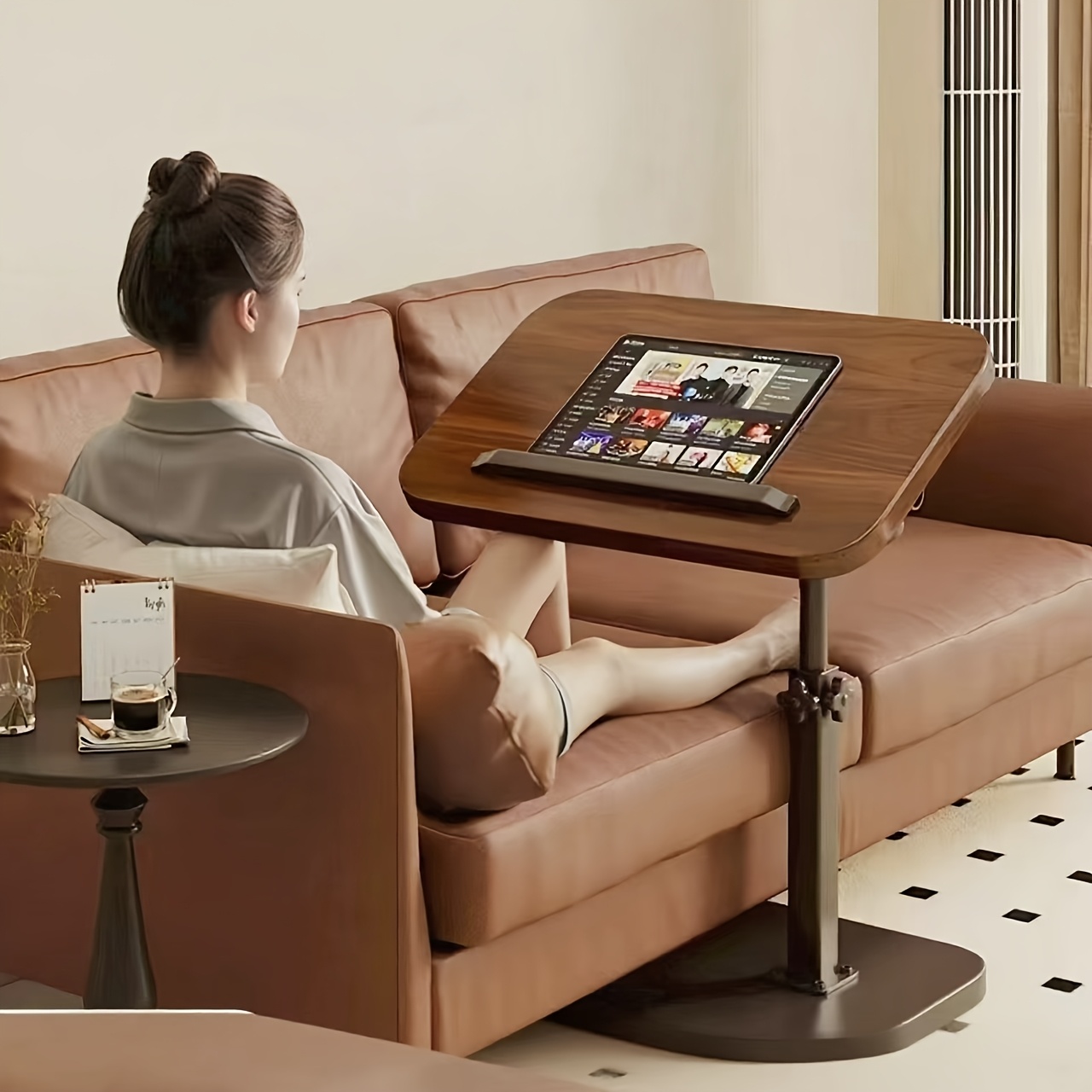 Outdoor Furniture Wood - Siyah Ceviz Ağacından Döner Laptop Sehpası,